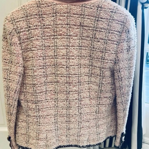 St. John Blush Tweed Blazer with Gold and  Black Accents - Picture 8 of 9